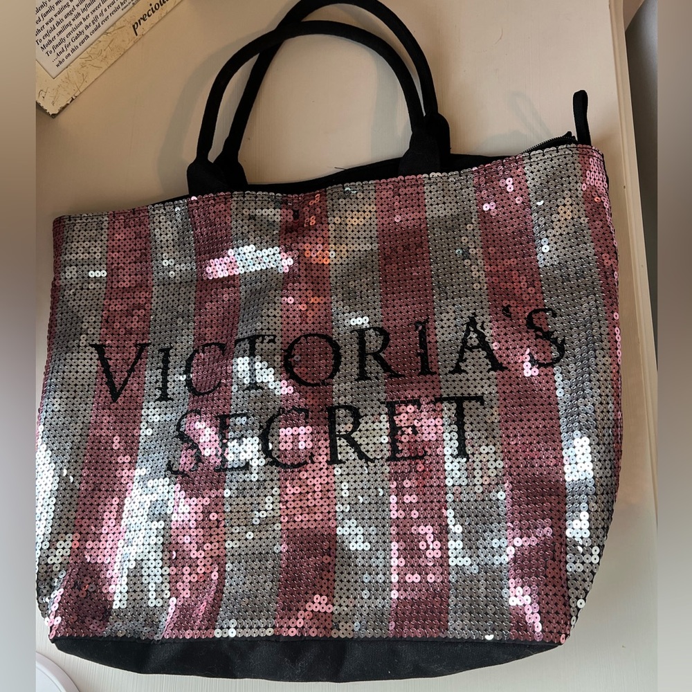 2 Brand New Victorias Secret totes